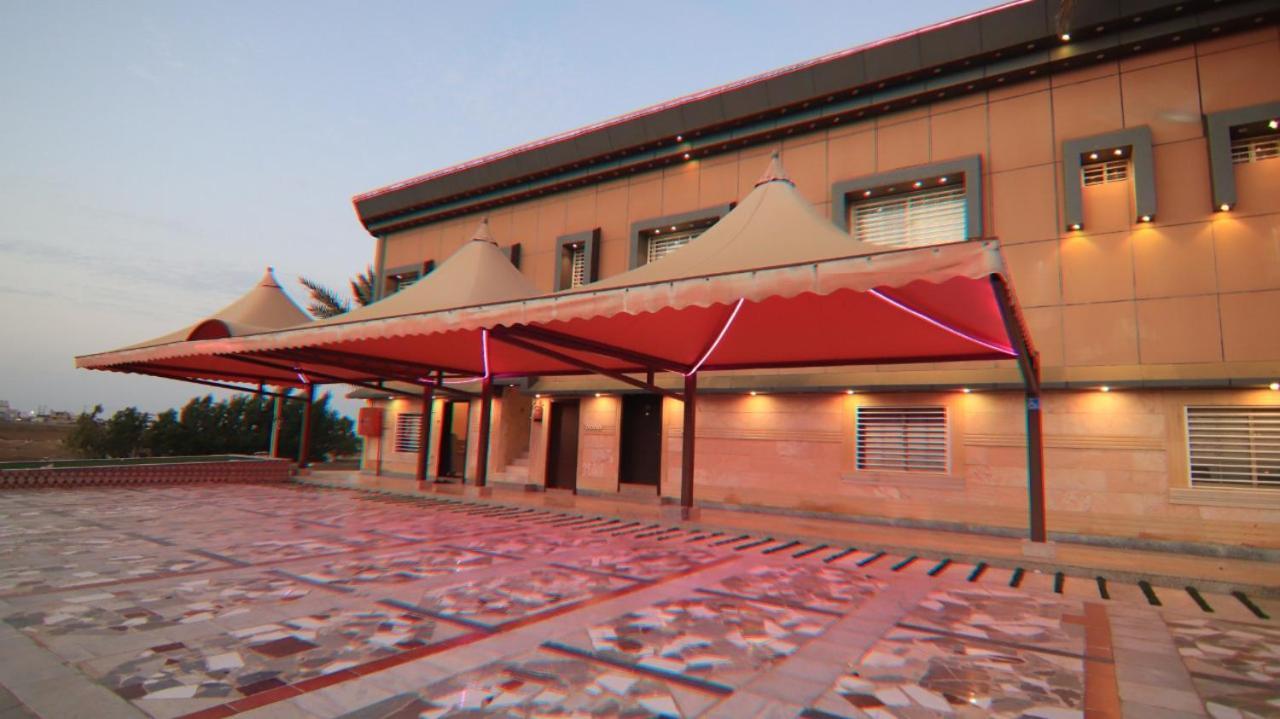منتجع شاطئ العرب - خليج الرايس Rayyis Exterior photo